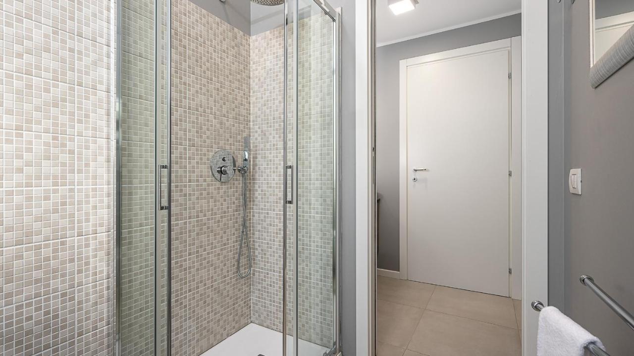 Classbnb - Due Moderni Appartamenti A 1Km Dall'Arco Della Pace Milano Exterior foto